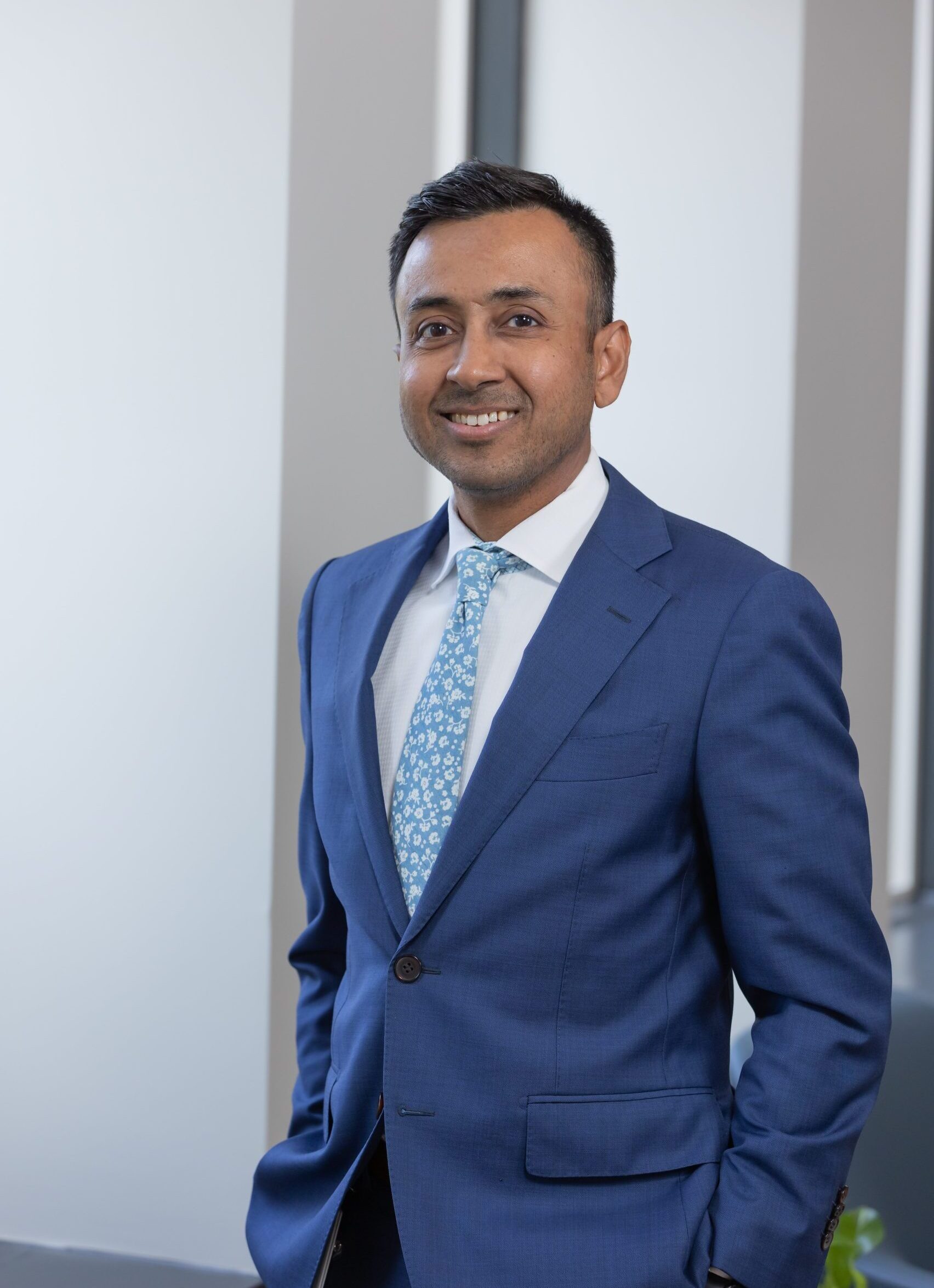 Hardik Shah - Senior Partner | Wealth Manager